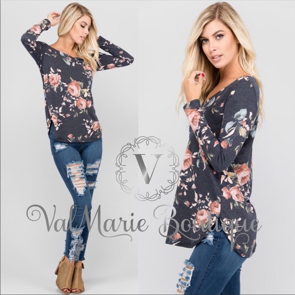 Floral French Terry top - Picture 2 of 5